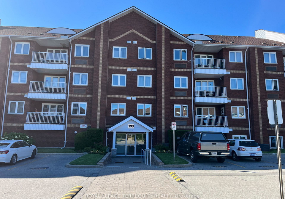 193-lake-driveway-w-ajax-ontario-e13021496