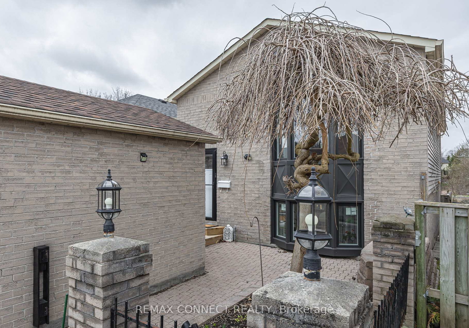 594-waverly-street-n-oshawa-ontario-e13021814