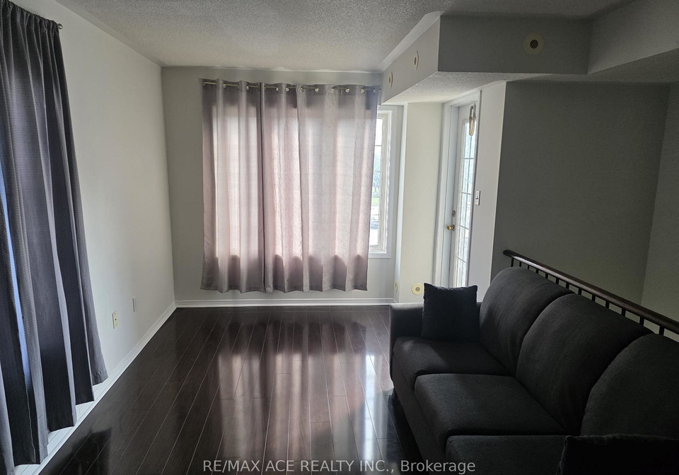 200-mclevin-avenue-scarborough-ontario-e13022560