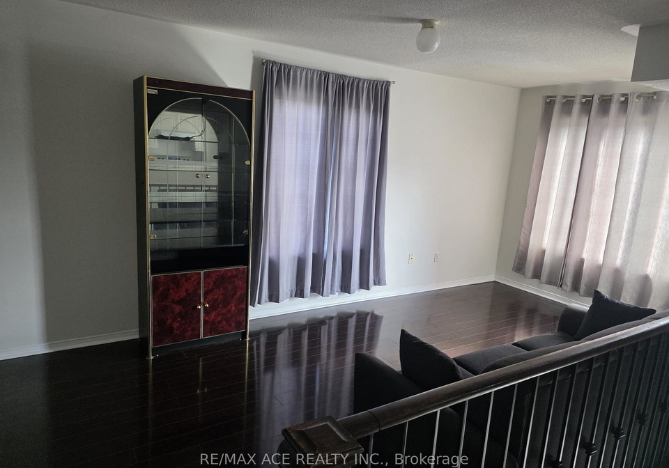 200-mclevin-avenue-scarborough-ontario-e13022560