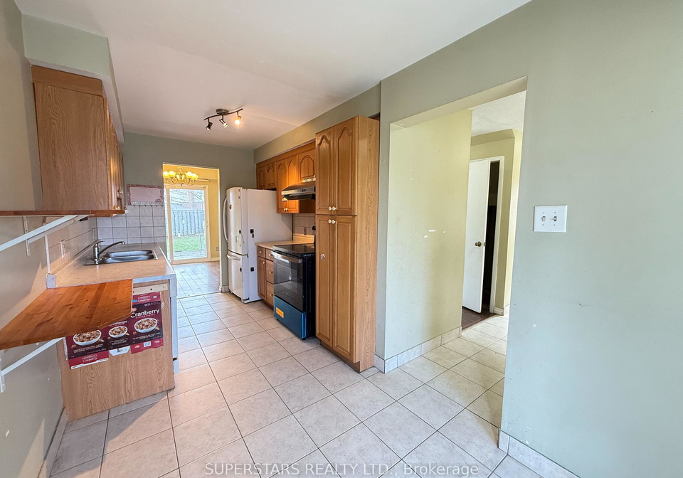 24-oakhaven-drive-scarborough-ontario-e13023192