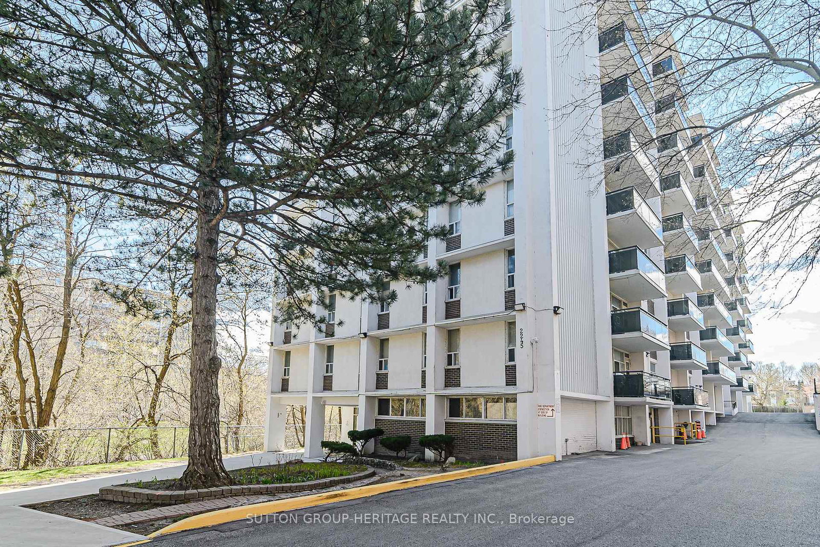 2245-eglinton-avenue-e-scarborough-ontario-e13023588