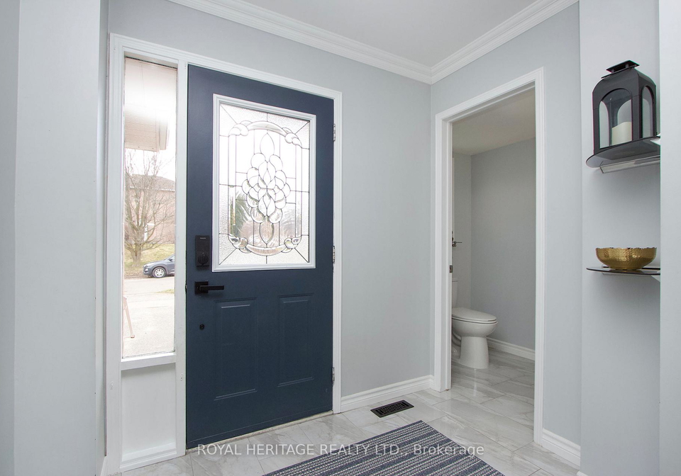 11-glanville-crescent-clarington-ontario-e13023822