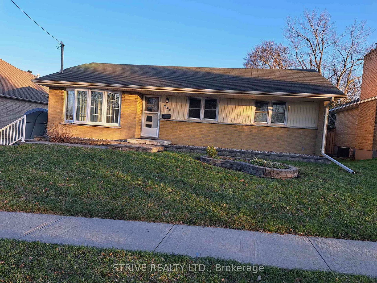 447-ridgeway-avenue-oshawa-ontario-e13024030