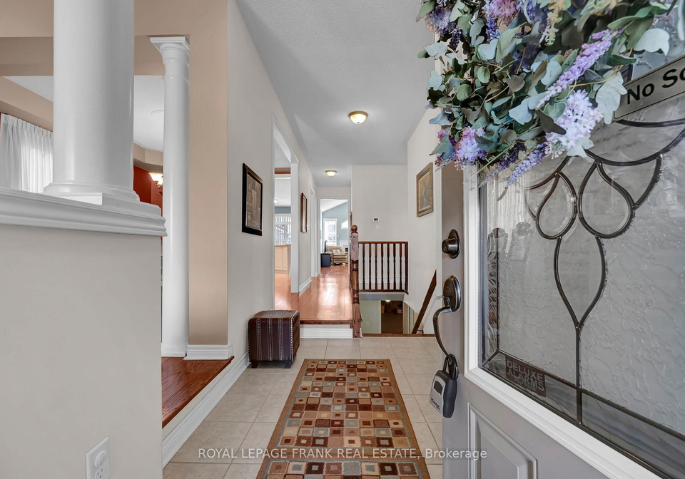 29-rockland-crescent-whitby-ontario-e13024456