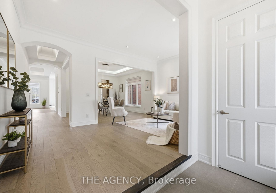 36-blenheim-circle-whitby-ontario-e13024482