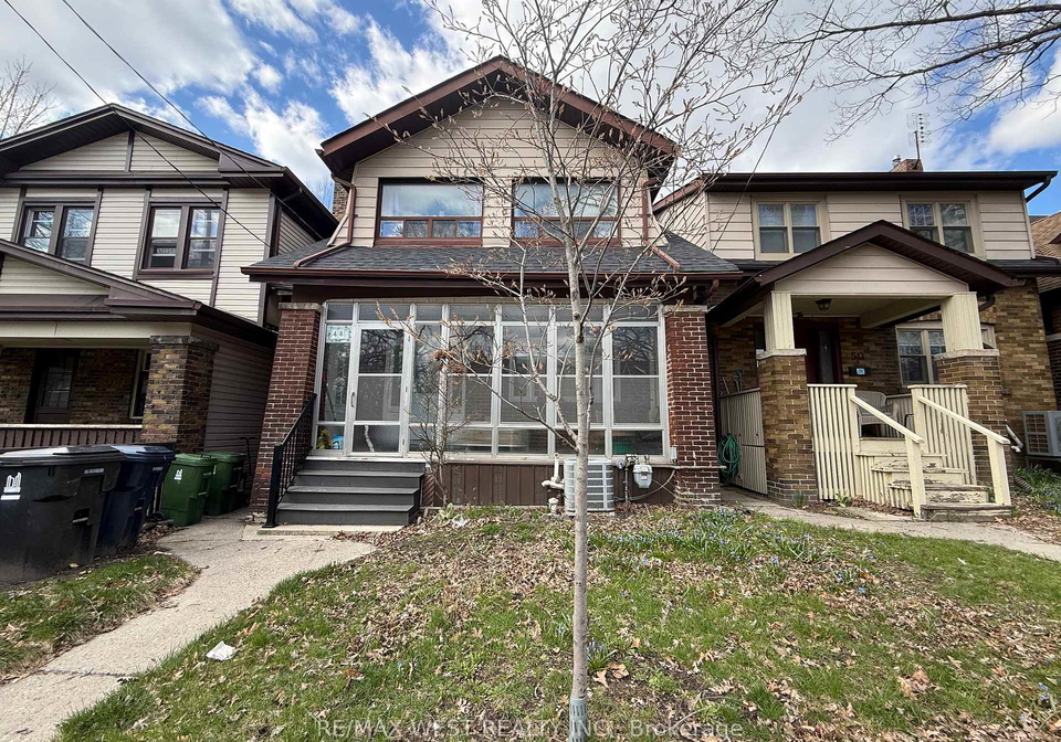 48-keystone-avenue-toronto-ontario-e13025412
