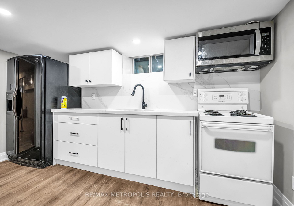 48-billingsgate-crescent-ajax-ontario-e13026018