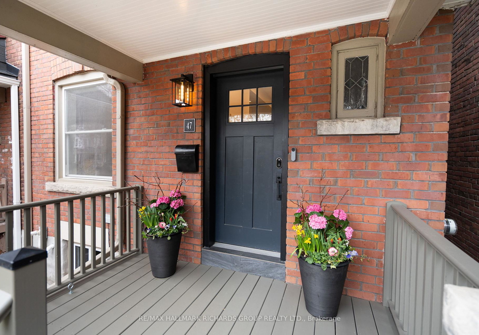 47-sparkhall-avenue-toronto-ontario-e13026356
