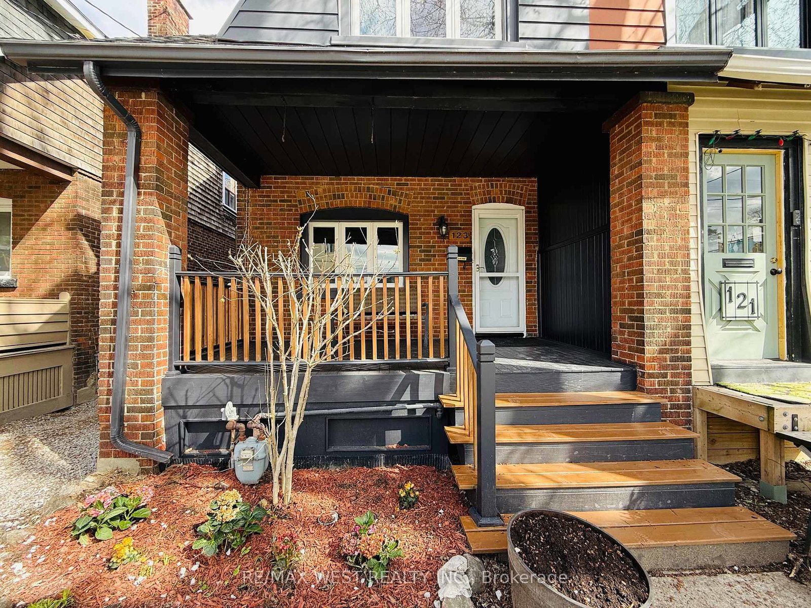 123-kingston-road-toronto-ontario-e13026514