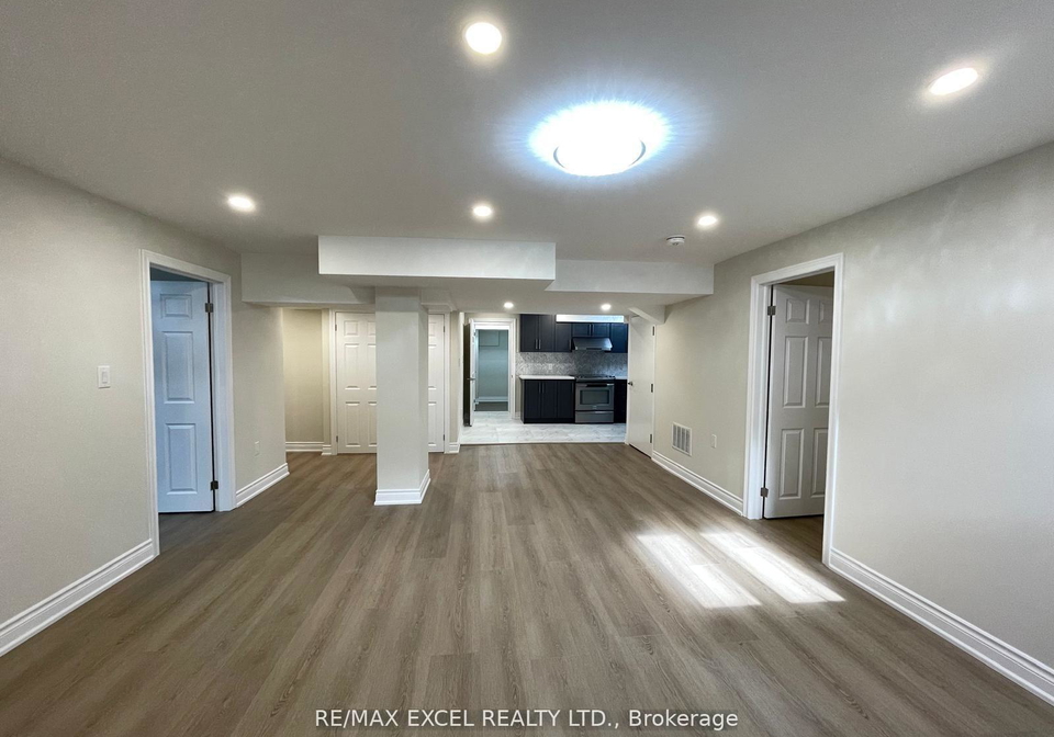 125-sharavogue-avenue-oshawa-ontario-e13026572