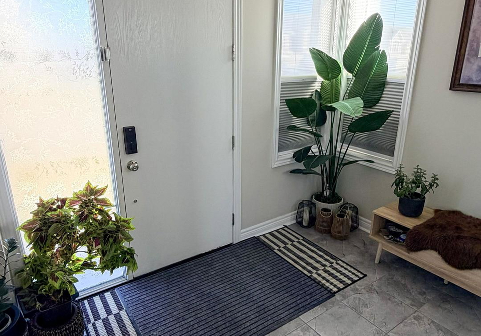 2502-hibiscus-drive-pickering-ontario-e13026730