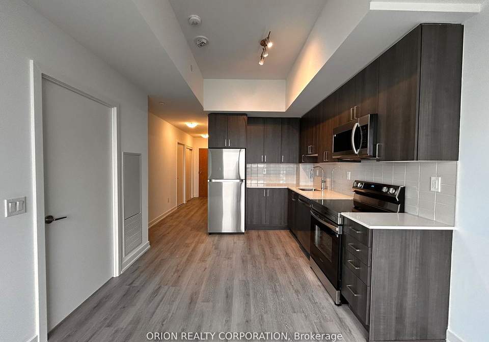 1435-celebration-drive-pickering-ontario-e13026886