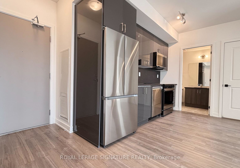 1010-sandy-beach-road-pickering-ontario-e13026982