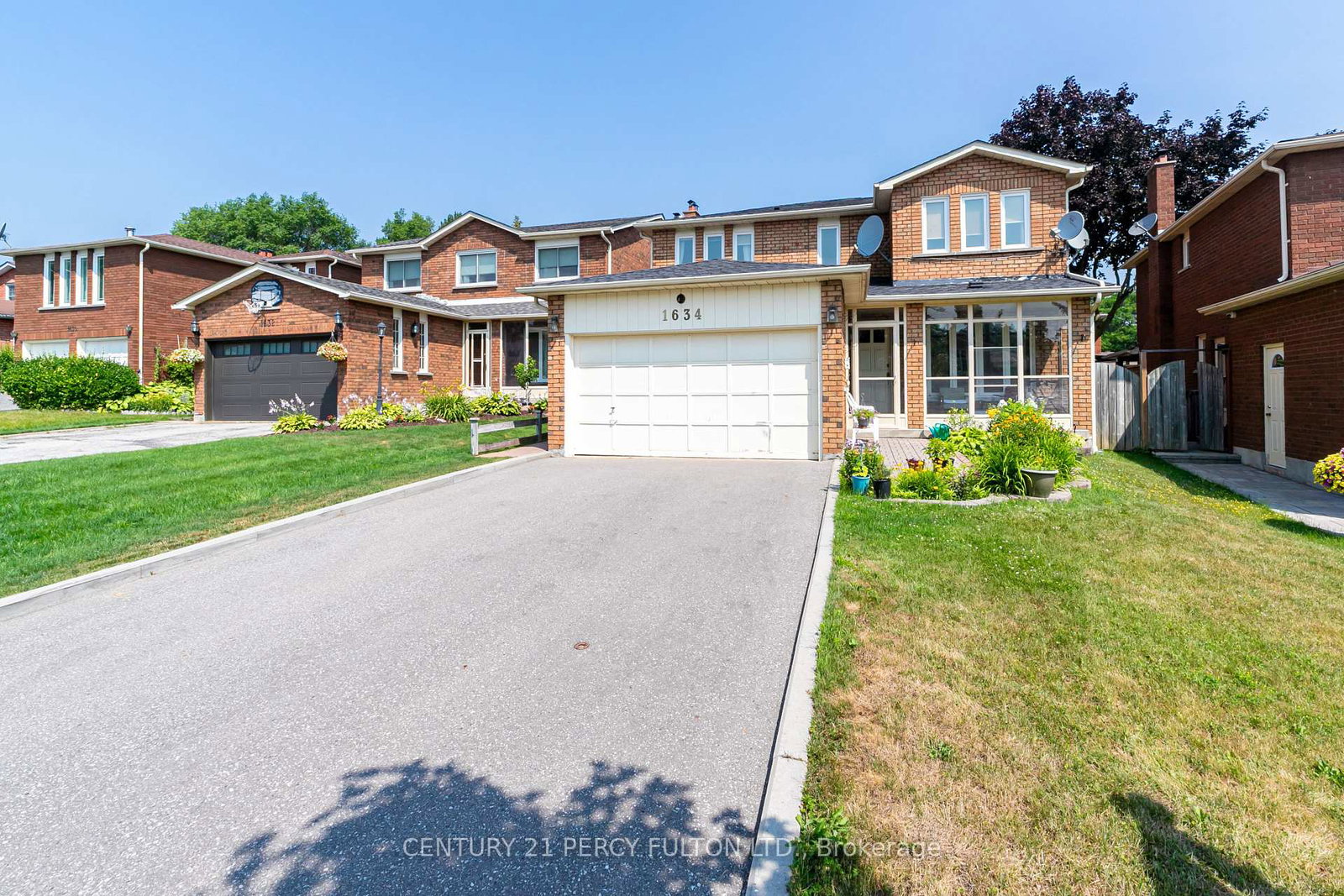 1634-beaton-way-pickering-ontario-e13027110