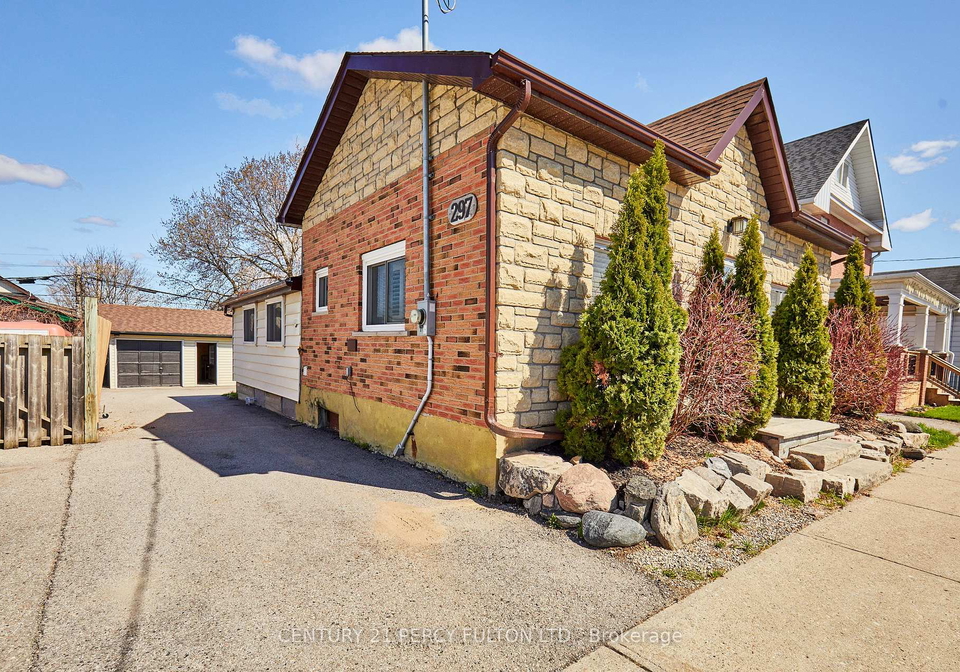 297-celina-street-oshawa-ontario-e13027324