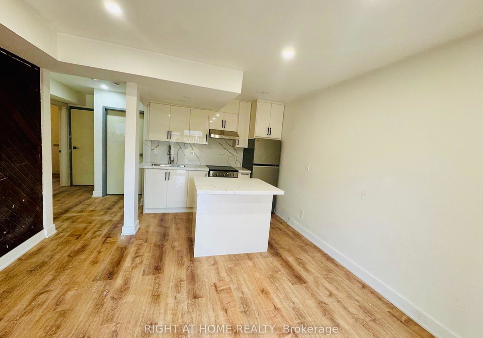 9-tilley-drive-scarborough-ontario-e13028062