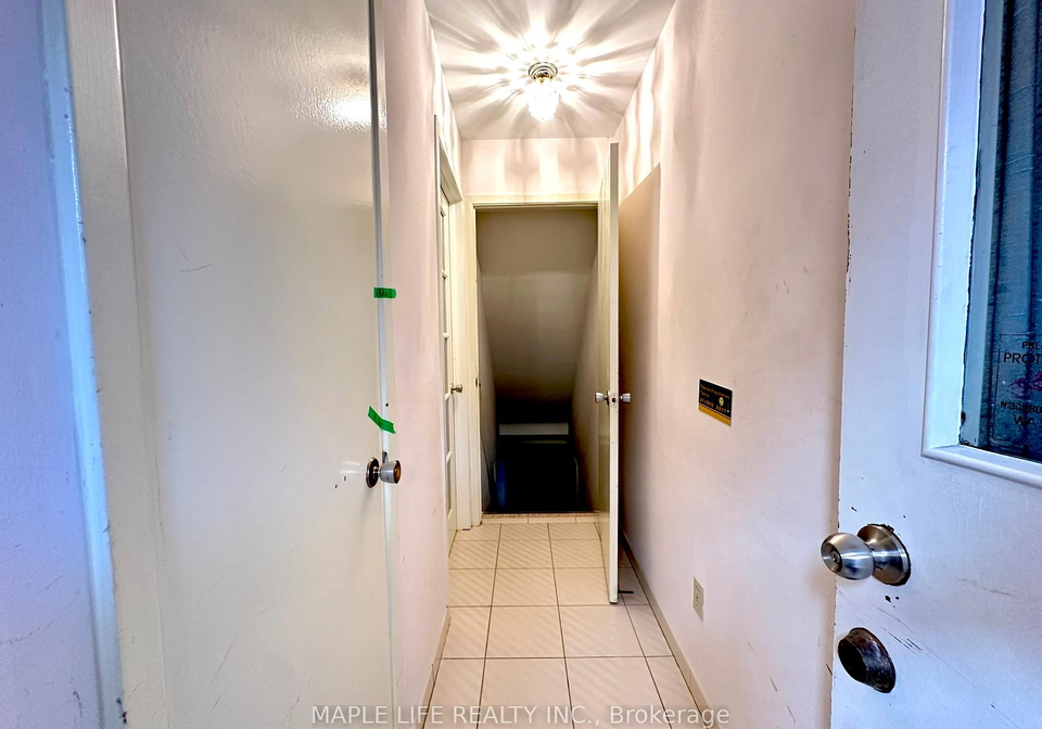 37-pinemeadow-boulevard-scarborough-ontario-e13028066