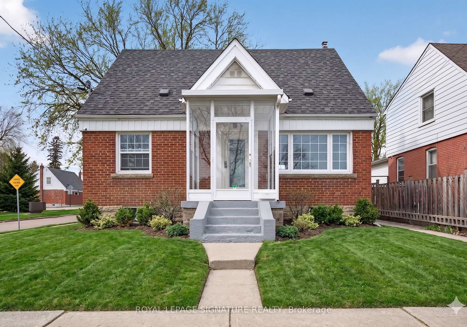 3244-st-clair-avenue-e-scarborough-ontario-e13028288