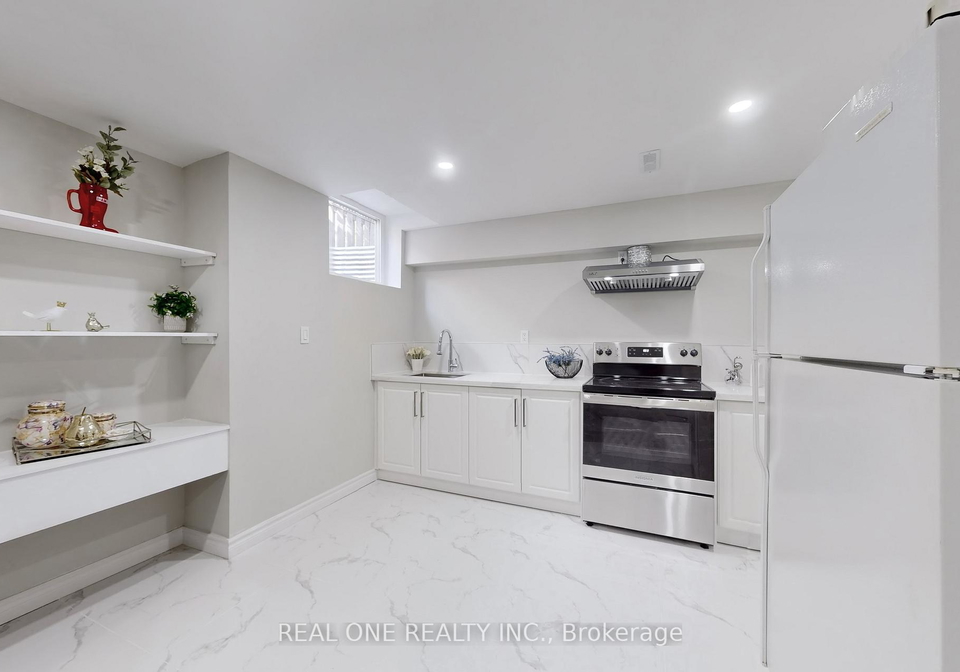 27-gladiola-court-e-whitby-ontario-e13028704