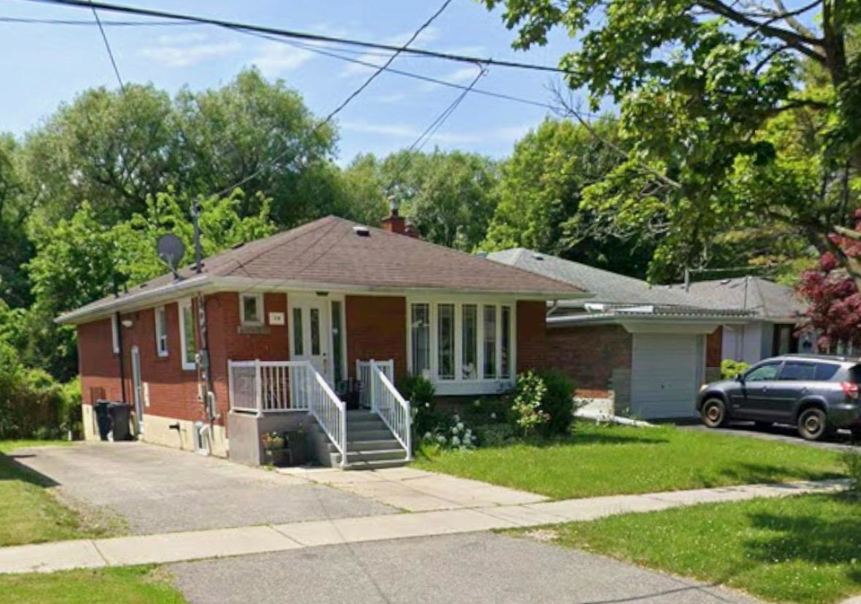 34-anola-place-scarborough-ontario-e13029854
