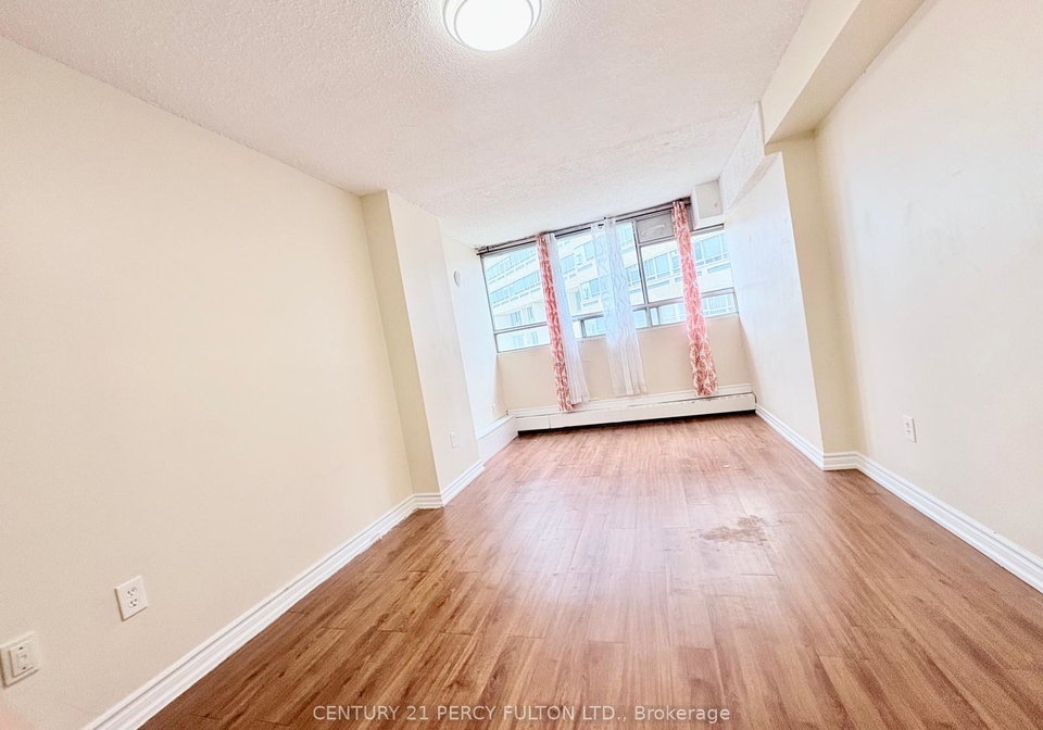 5580-sheppard-avenue-e-scarborough-ontario-e13029972