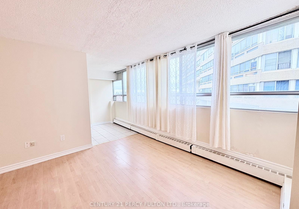 5580-sheppard-avenue-e-scarborough-ontario-e13029972