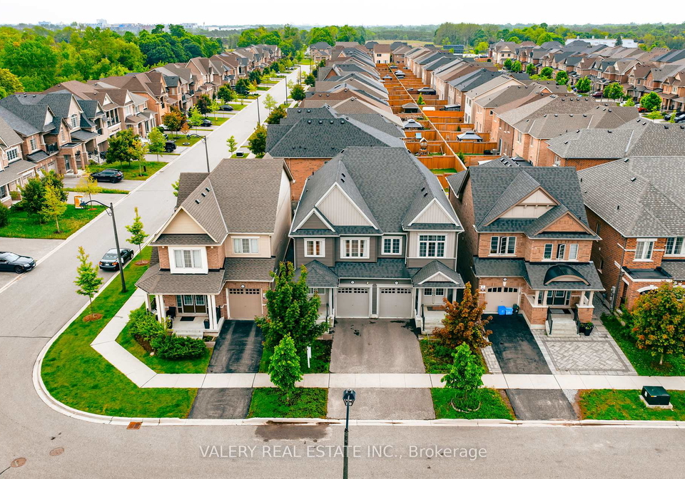 2442-equestrian-crescent-oshawa-ontario-e13030014
