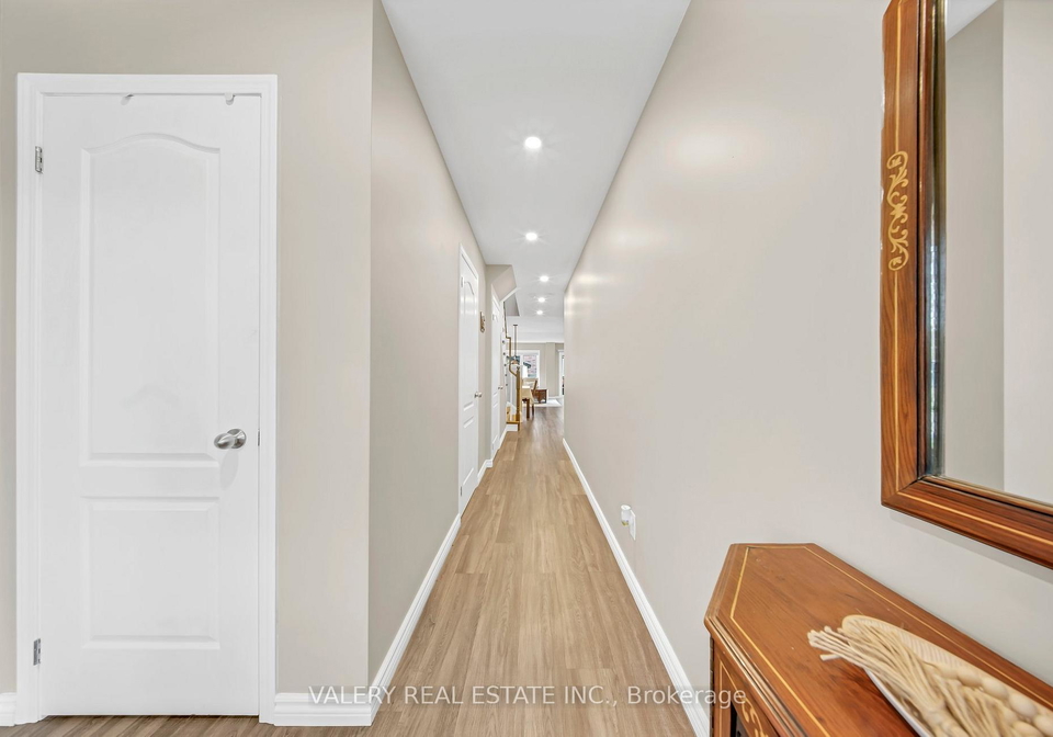 2442-equestrian-crescent-oshawa-ontario-e13030014