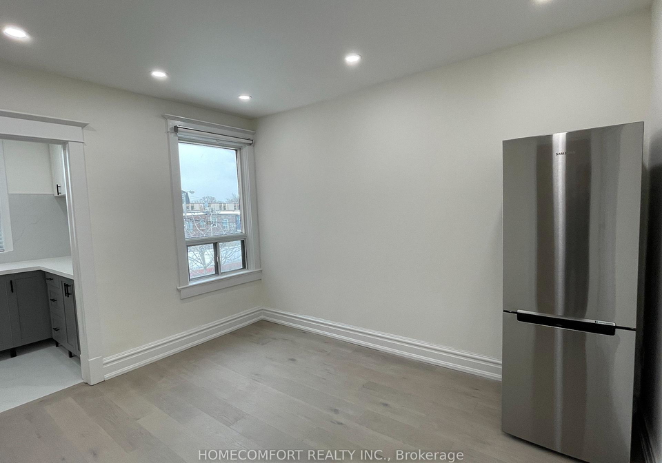 33-strathmore-boulevard-east-york-ontario-e13030768