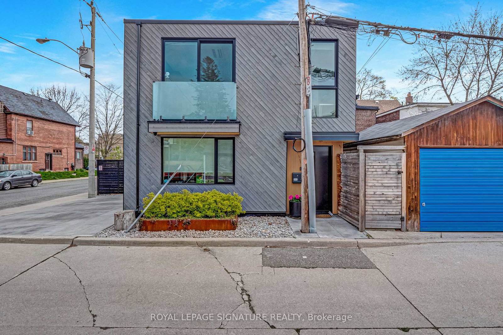54-dewhurst-boulevard-east-york-ontario-e13031834