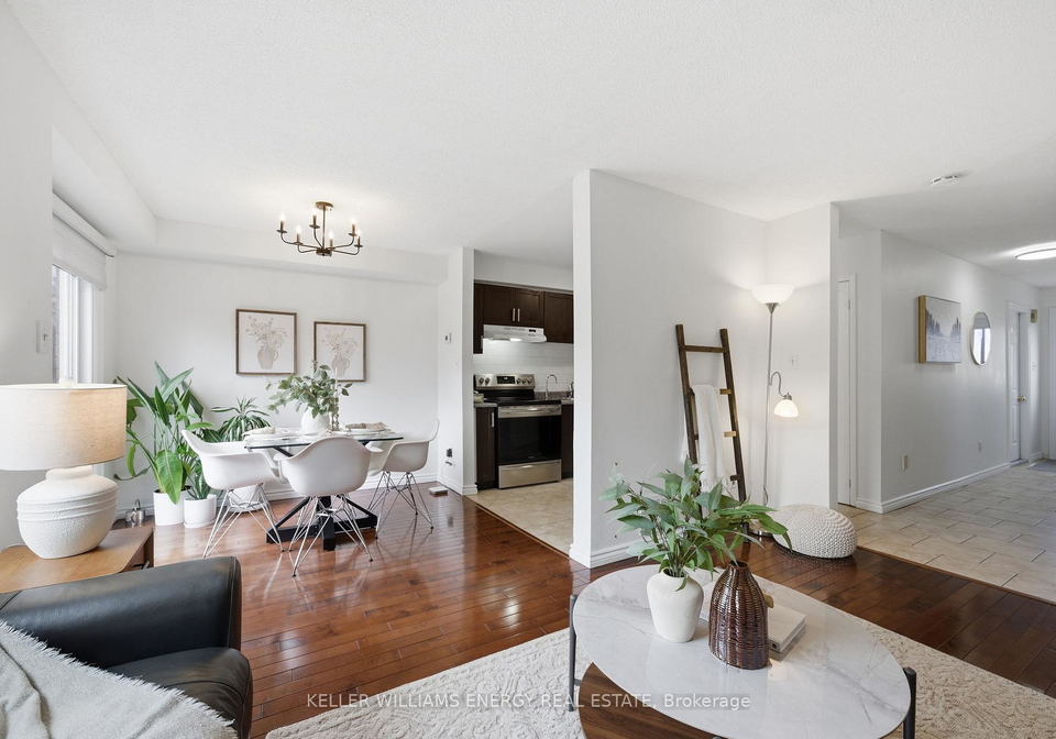 35-gates-crescent-ajax-ontario-e13032256