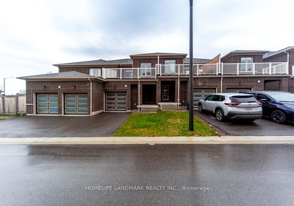 1126-baltic-lane-pickering-ontario-e13032404