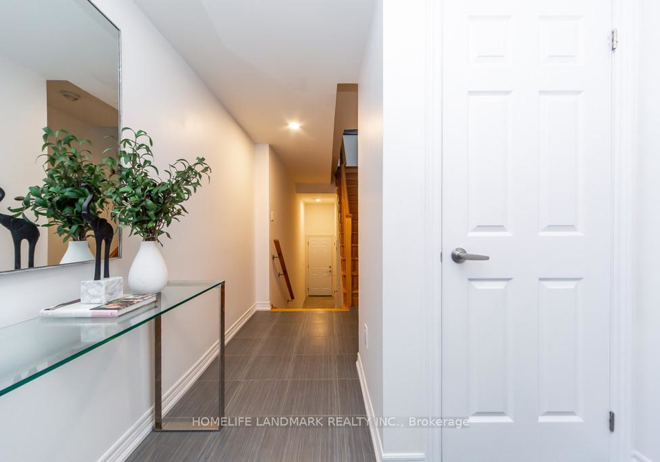 1126-baltic-lane-pickering-ontario-e13032404