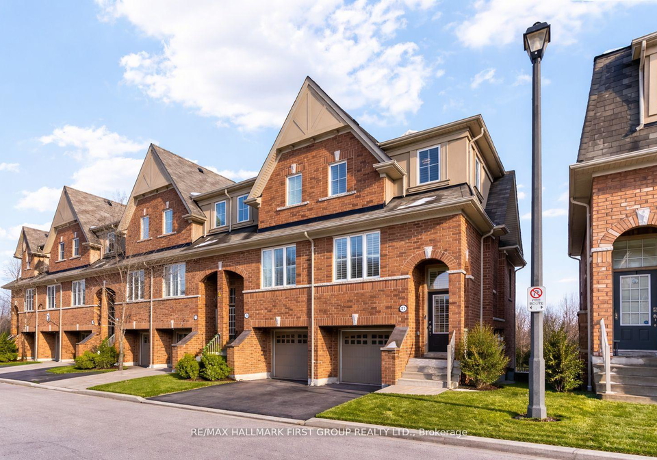 31-reevesmere-lane-ajax-ontario-e13032772