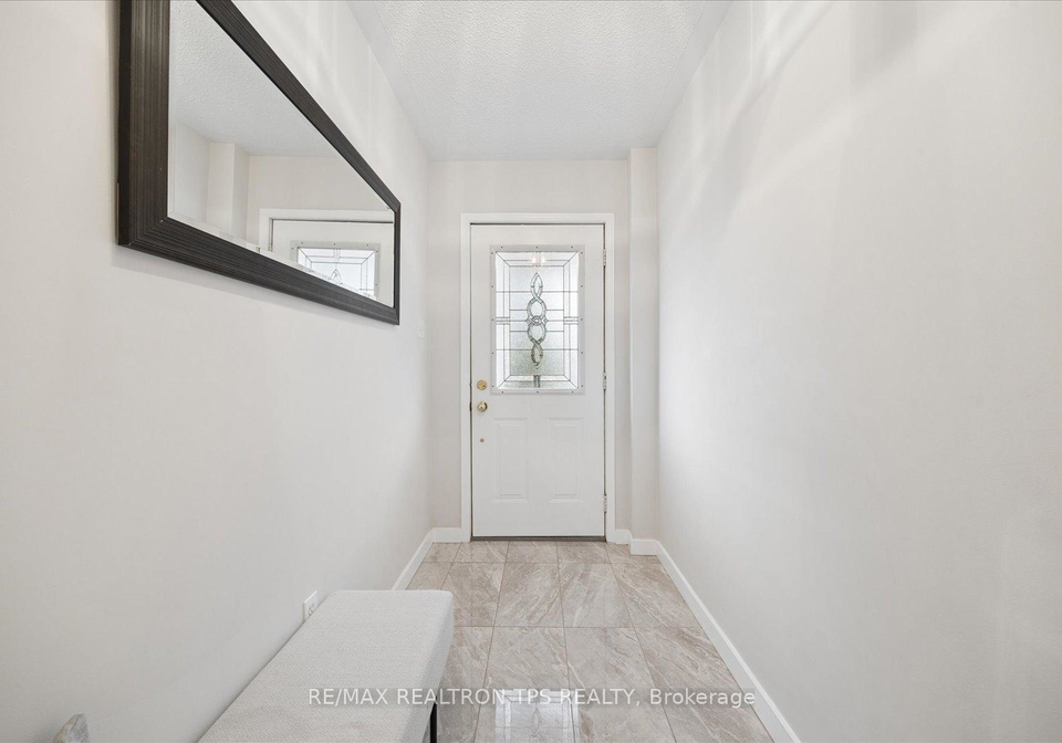 50-spraggins-lane-ajax-ontario-e13033072