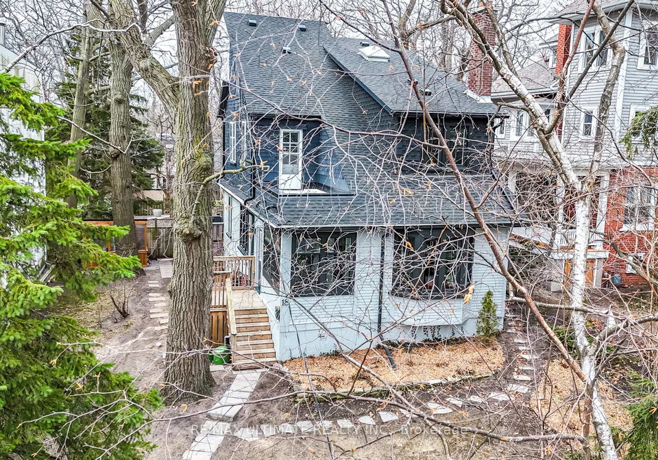 18-blantyre-avenue-scarborough-ontario-e13033242