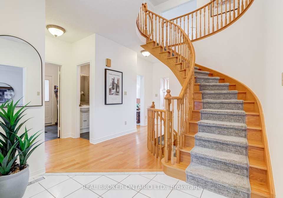 886-darwin-drive-pickering-ontario-e13033424