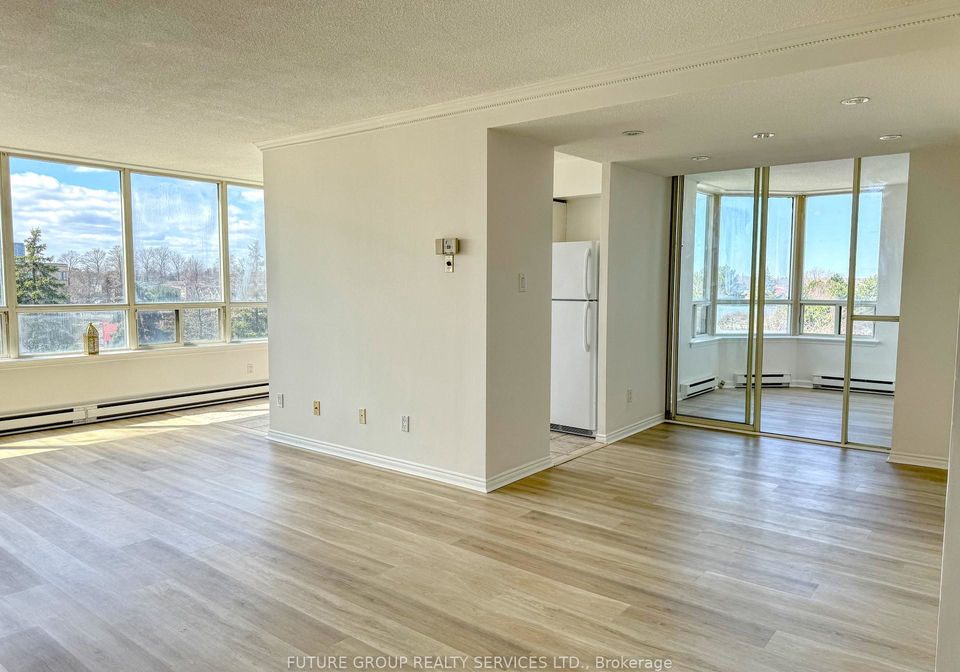 160-alton-towers-circle-scarborough-ontario-e13033568