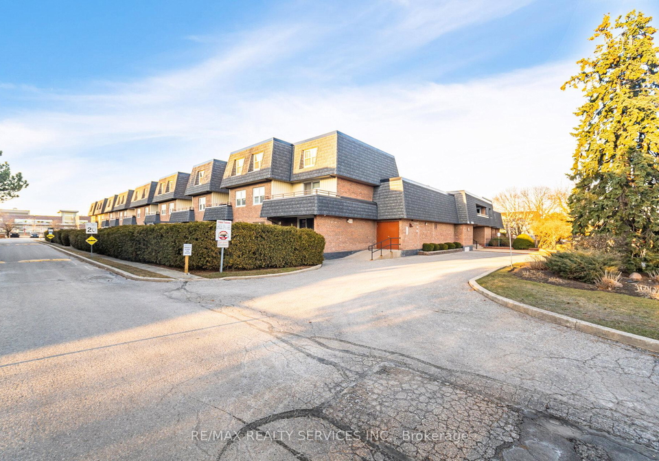 580-mary-street-e-whitby-ontario-e13033628
