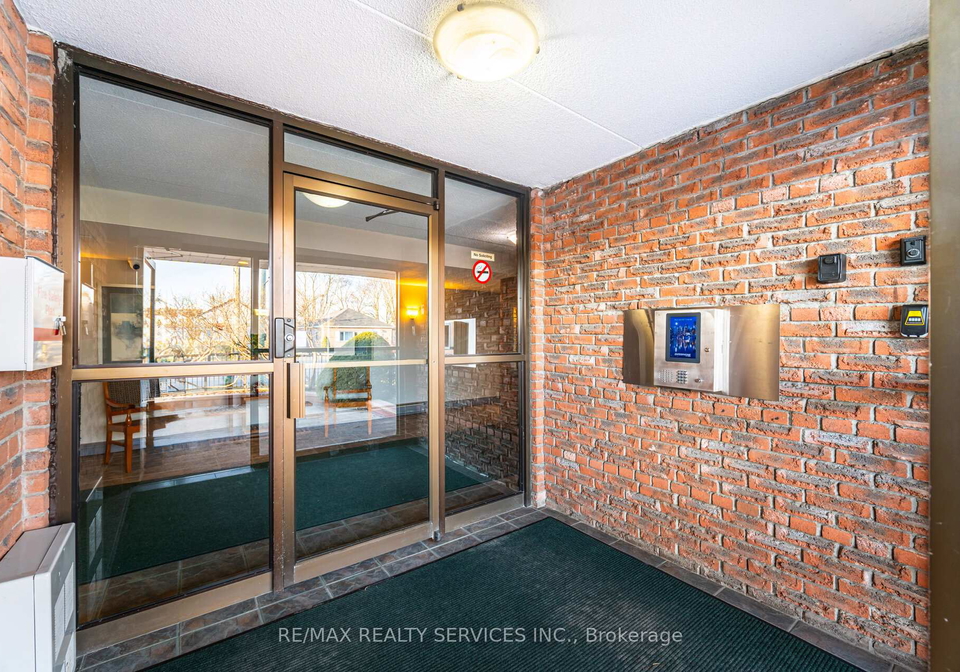 580-mary-street-e-whitby-ontario-e13033628