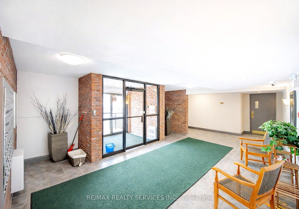 580-mary-street-e-whitby-ontario-e13033628