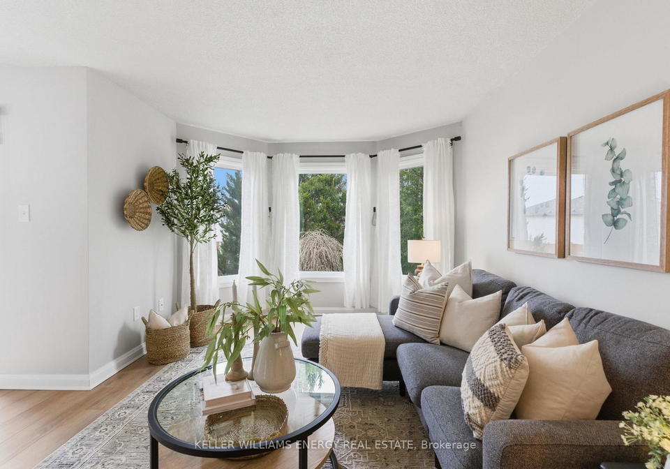 35-teddington-crescent-whitby-ontario-e13033866