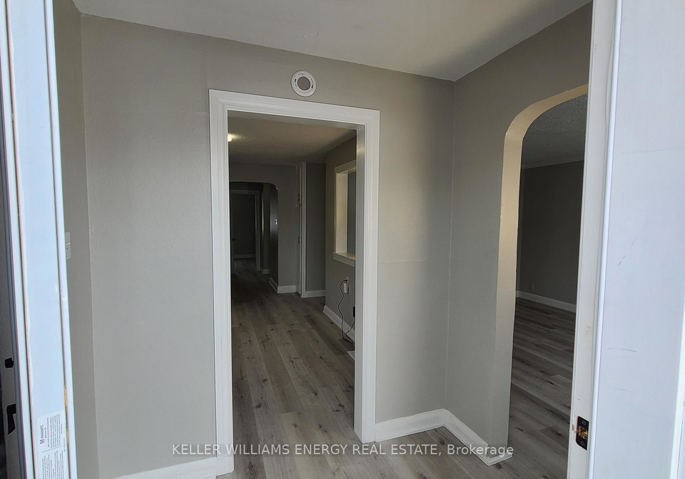 201-celina-street-oshawa-ontario-e13033948