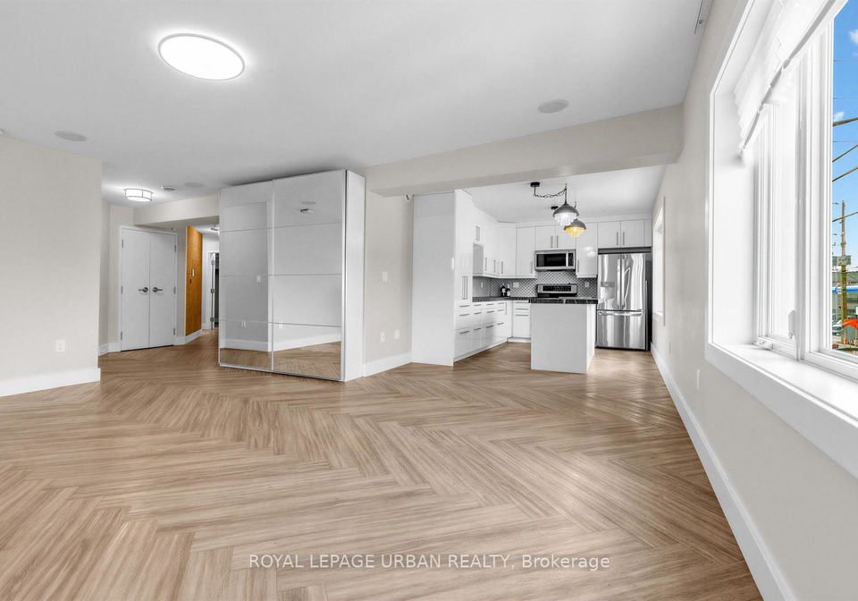 901-pape-avenue-east-york-ontario-e13035406