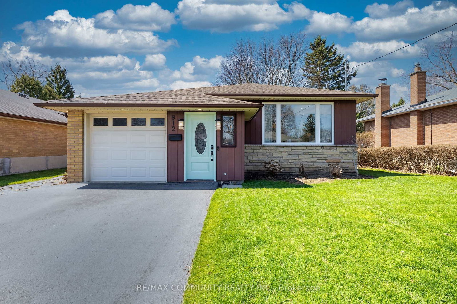 912-walton-boulevard-whitby-ontario-e13035428