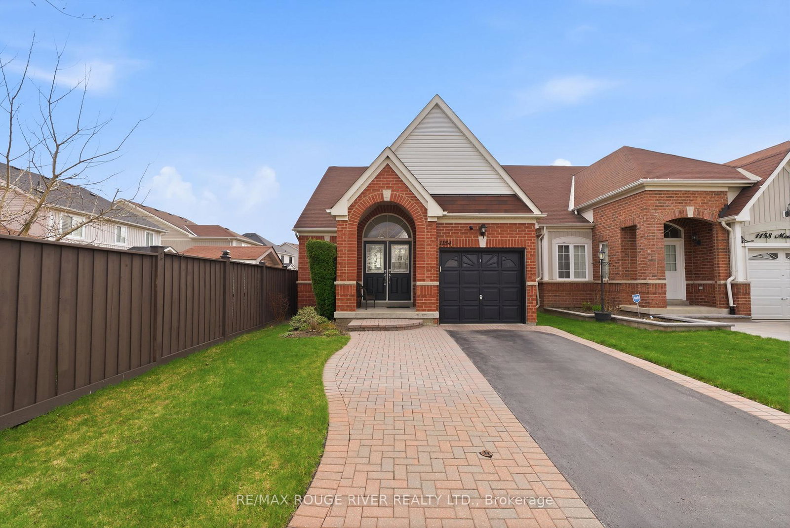 1154-meath-drive-oshawa-ontario-e13035472