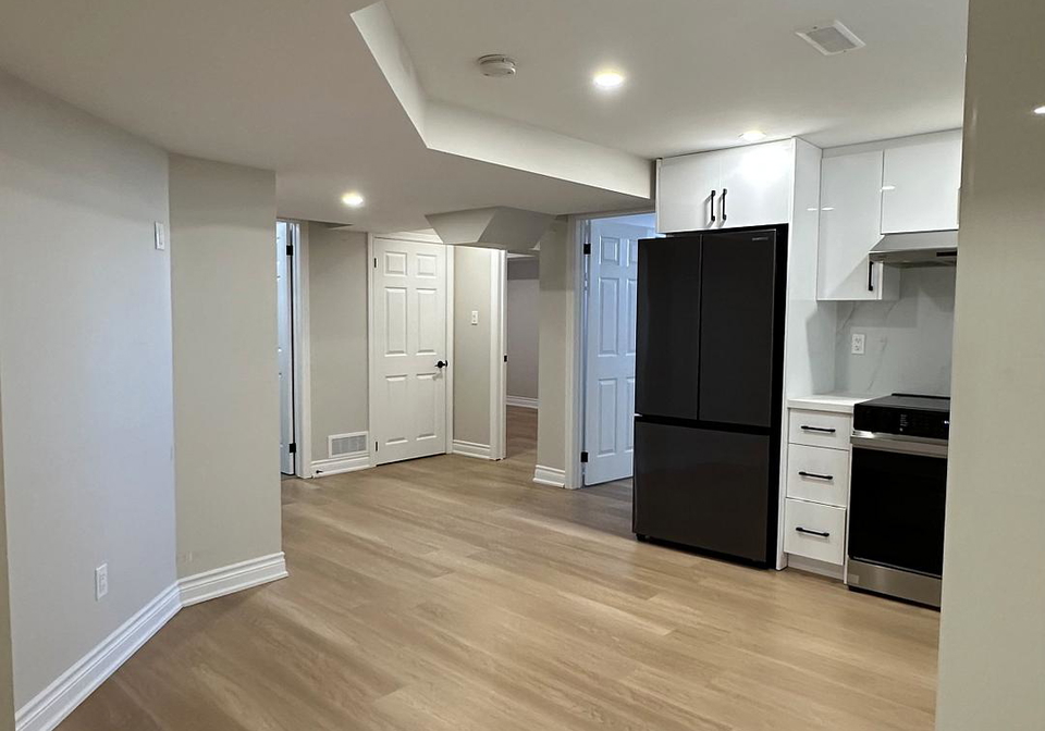 1108-skyridge-boulevard-pickering-ontario-e13035894
