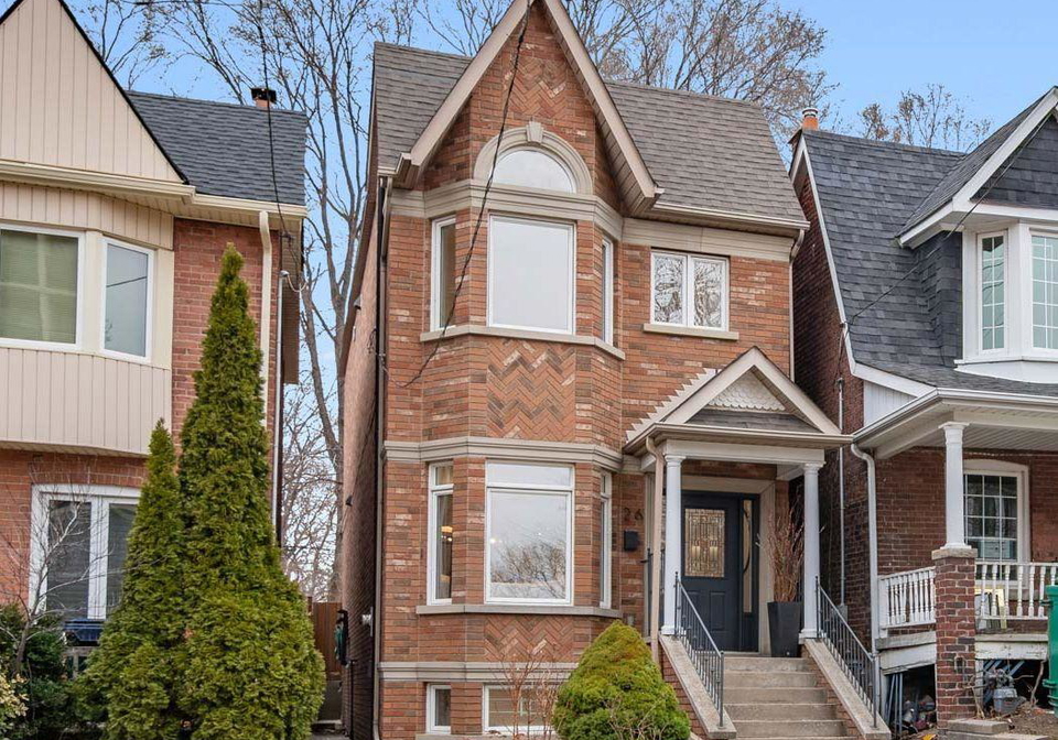 26-eastmount-avenue-east-york-ontario-e13035970