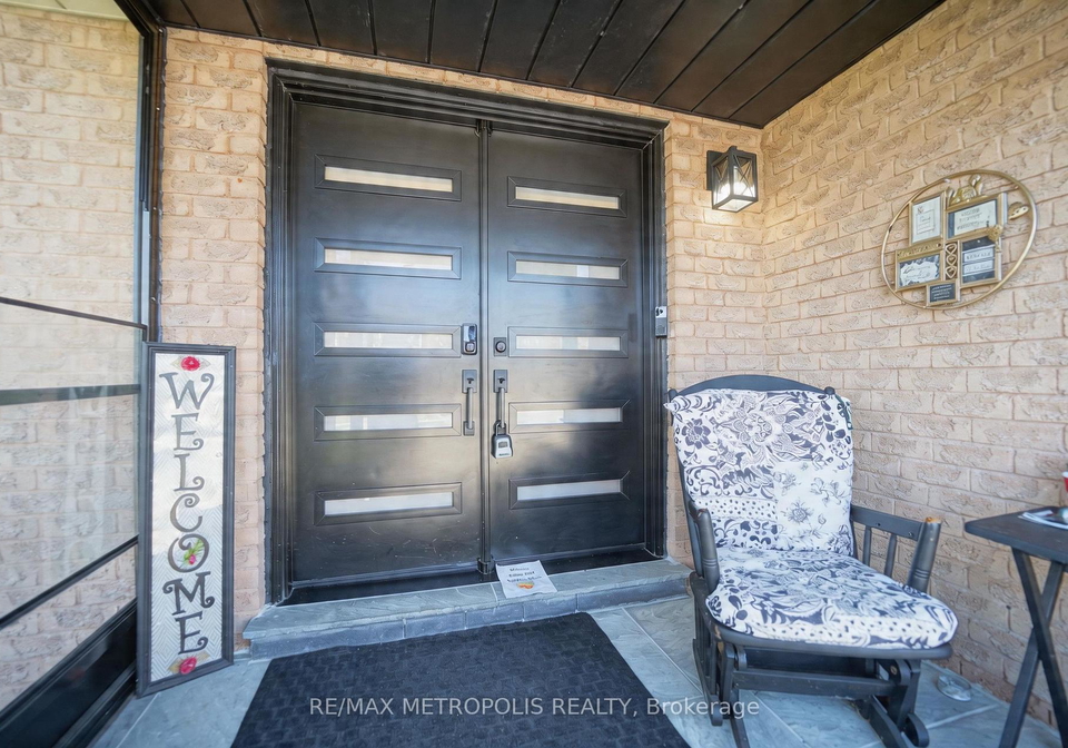 19-glenabbey-drive-clarington-ontario-e13036002
